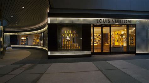 louis vuitton eservice|contact louis vuitton.